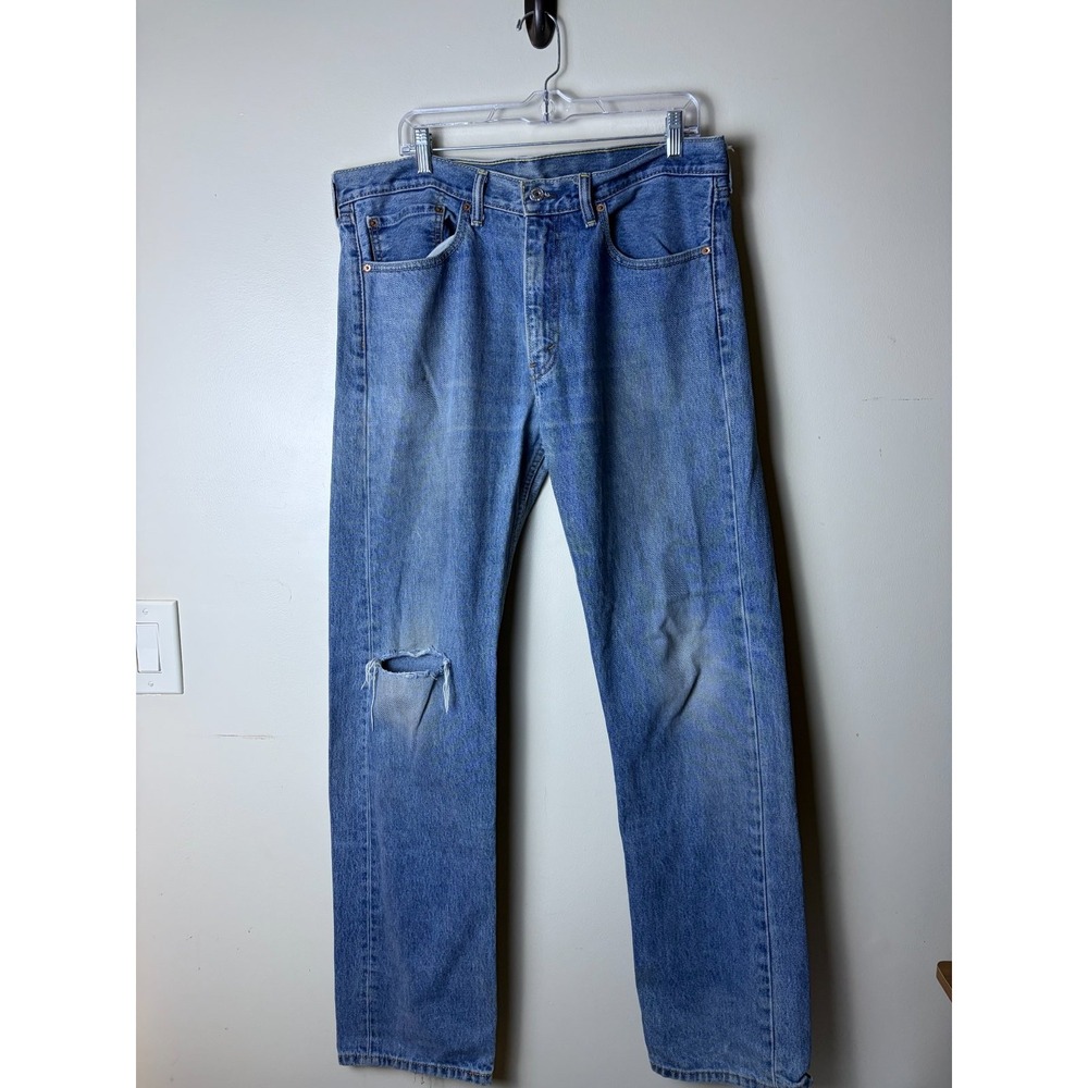 Levi's 505 Jeans Mens 36x34 Blue Denim Distressed Casual